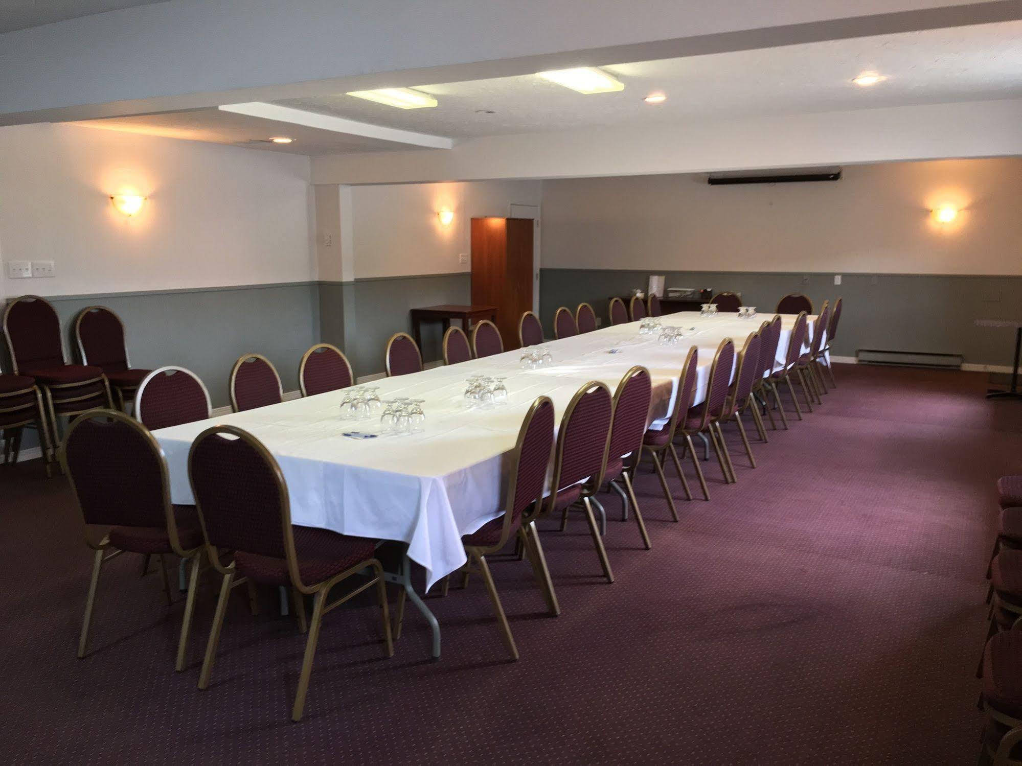 Fairway Inn Sussex Dış mekan fotoğraf